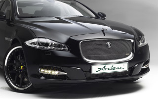 Black car white license plate - a black car free wallpaper