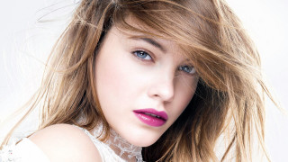 Purple lipstick white shirt rococo - perfect free wallpaper
