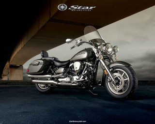 Black motorcycle bridge parking lot - a black motorcycle free wallpaper