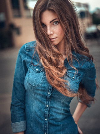 Woman long hair street corner 2 - elina karimova free wallpaper