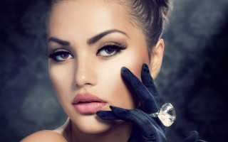 Woman glove ring smoke crystal - a black glove free wallpaper