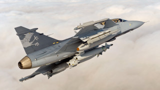 Fighter jet lion clouds daytime - the side of the jet free wallpaper