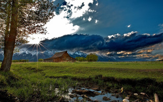 Barn field mountain stream sunset 2 - a barn in a field free wallpaper