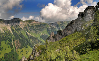 Mountain range trees clouds sunset 4 - a mountain range free wallpaper for desktop
