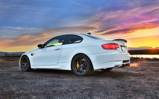 White car sunset dirt road - a dirt road free wallpaper