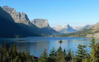 Lake mountains trees boat sky 4 - mountain and trees free wallpaper