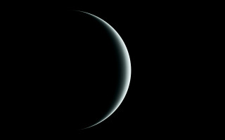 Crescent moon dark sky white 2 - the dark sky free wallpaper