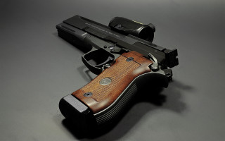 Gun wooden grips black barrel - dong kingman free wallpaper