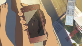 Person holding cell phone woman - a person holding free wallpaper