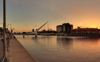 Water bridge cityscape sunset boat - a bridge and buildings free wallpaper
