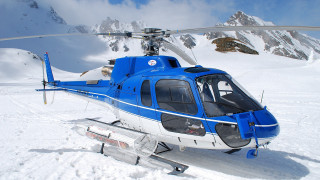 Helicopter snowy mountain ski lift - a helicopter free wallpaper
