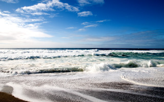 Beach waves shore clouds blue - wave free wallpaper