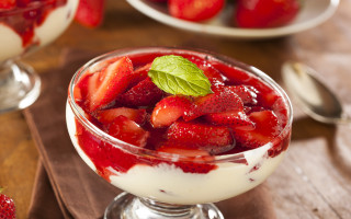 Strawberries cream dessert table spoons - bouchta el hayani free wallpaper for desktop