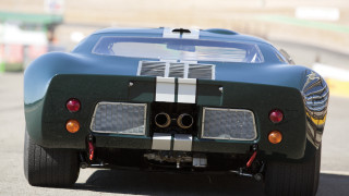 Green sports car white front - a black stripe free wallpaper