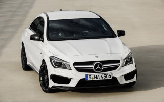 White mercedes cla black stripe - a black stripe free wallpaper