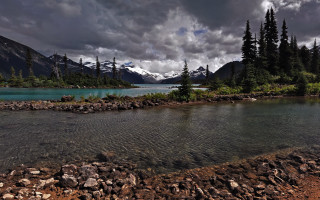 River mountain cloudy sky city - a cloudy sky above free wallpaper for desktop