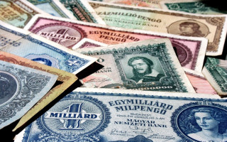 Pile colored bills paper texture - paper texture free wallpaper