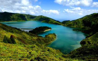 Lake green hills blue sky 3 - lush free wallpaper for desktop