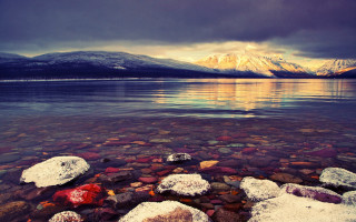 Lake rocks snow mountains cloudy - the ground and mountains free wallpaper