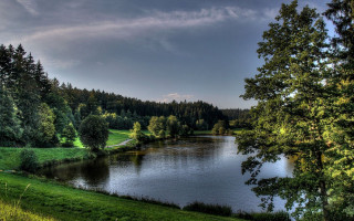 Lake forest path cloudy sunset - a path free wallpaper