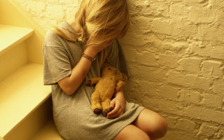 Girl sitting teddy bear blonde - a teddy bear free wallpaper