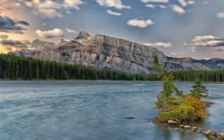 Mountain lake forest sunset landscape - a lake in the foreground and trees free wallpaper