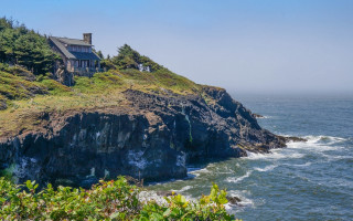 Cliffhouse ocean view arts crafts - a cliff free wallpaper for desktop