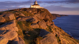 Lighthouse rocky cliff ocean sunset 6 - sunset free wallpaper
