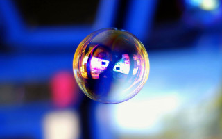 Bubble macro lens flare planet - free aesthetic wallpaper for desktop