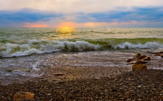 Beach wave sunset clouds cityscape 2 - digital photography free wallpaper