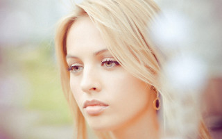 Woman earrings cellphone portrait jewelry - daphne mcclure free wallpaper