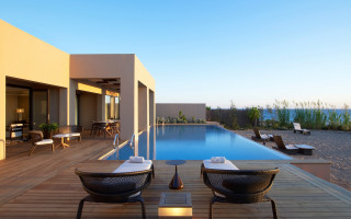 Couple chairs deck pool wine - a bottle of wine free wallpaper