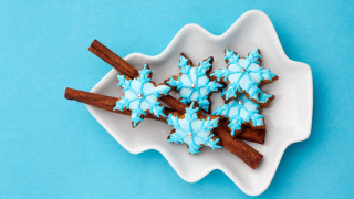 Cookies blue icing cinnamon sticks - verdadism free wallpaper