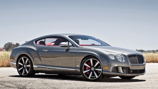 Silver car road field clock - a silver car free wallpaper