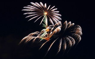 Fireworks japanese kimono night sky - a few cloud free wallpaper