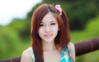 Red hair flower smile bridge - a bridge free wallpaper