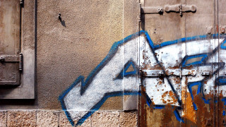 Graffiti wall door window art - art noveau free wallpaper
