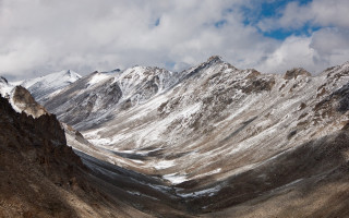 Mountain range snowy peak clouds - murata range free wallpaper