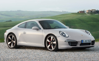 White porsche gravel road hillside - digital free wallpaper for desktop