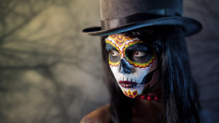 Gothic woman tophat facepaint portrait - gothic free wallpaper for desktop