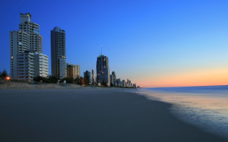 Beach city dusk sand buildings - dusk free wallpaper