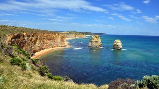 Beach cliff ocean sky landscape - a view of a beach free wallpaper