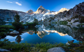 Mountain lake forest rocks clouds 3 - beautiful landscape free wallpaper