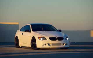 White car parking lot sunset 2 - rim free wallpaper