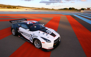 White sports car race track 15 - a race track free wallpaper