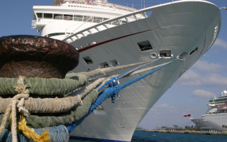Cruise ship harbor ropes buoy - stuckism free wallpaper