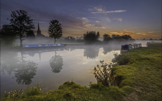 River boat foggy sky church - a foggy sky above free wallpaper