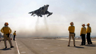 Airport tarmac jet watchers vfx - free gaming wallpaper