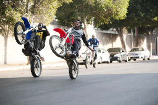 Dirt bikes street cars motorcycle - movie still free wallpaper