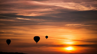 Three hot air balloons sunset - three hot air balloon free wallpaper